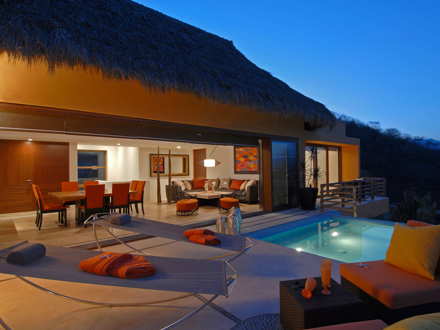 Arquitectos, residencial y construcción