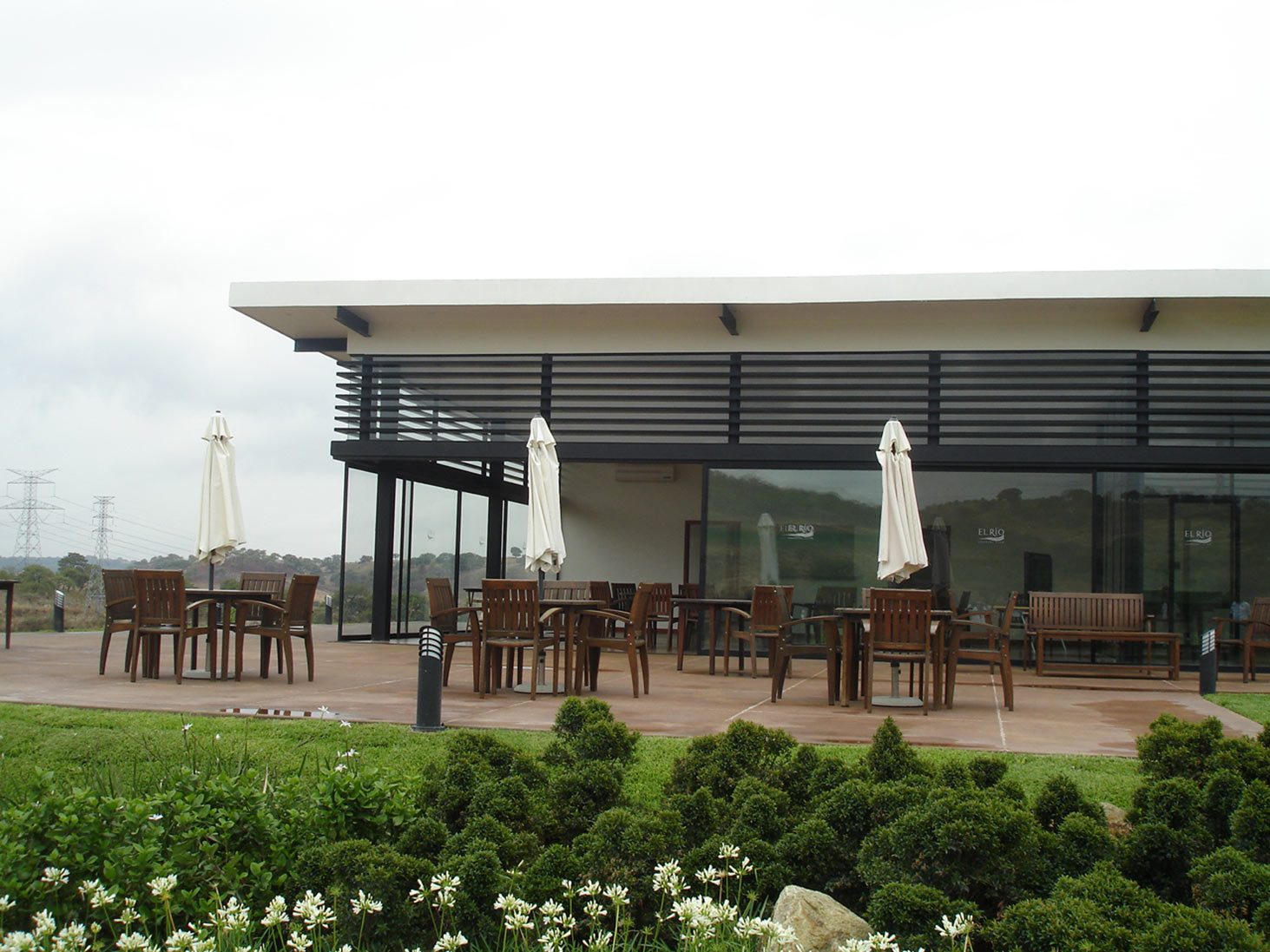 Arquitectos, residencial y construcción